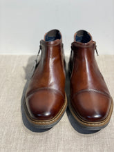 Lataa kuva Galleria-katseluun, Bugatti 311-AOC32-1111 cognac nilkkurit