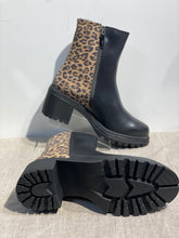 Lataa kuva Galleria-katseluun, Vintro Stina 852 Leopardo black