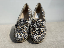 Lataa kuva Galleria-katseluun, Tamaris leopardi loafer beige